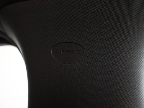 Used 2022 RAM 1500 Big Horn AWD/4WD image 40