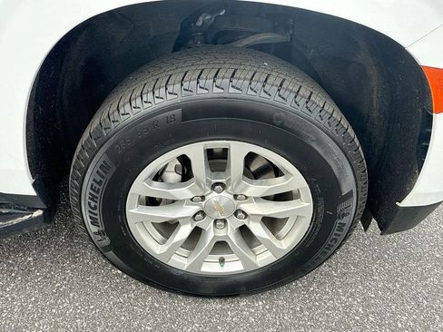 Used 2024 Chevrolet Tahoe LT image 28