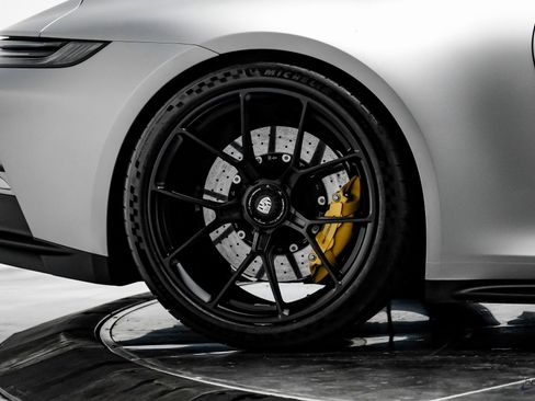 Used 2024 Porsche 911 GT3 image 79