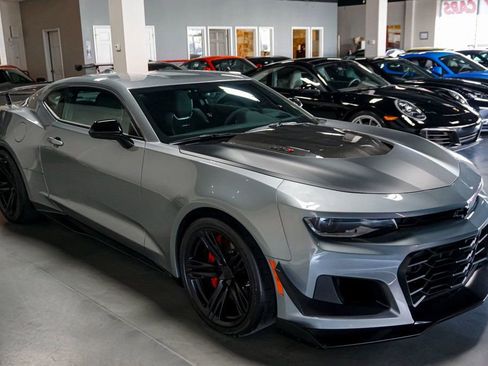 Used 2024 Chevrolet Camaro ZL1 image 5