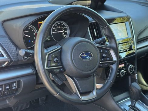 Used 2023 Subaru Forester Premium image 17