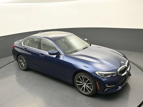 Used 2020 BMW 330i xDrive Sedan AWD/4WD image 29