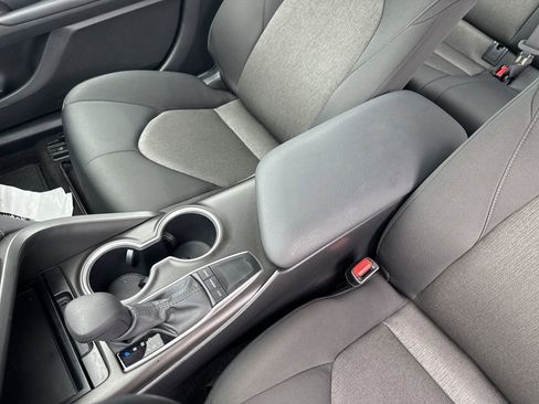 Certified 2024 Toyota Camry LE FWD image 22