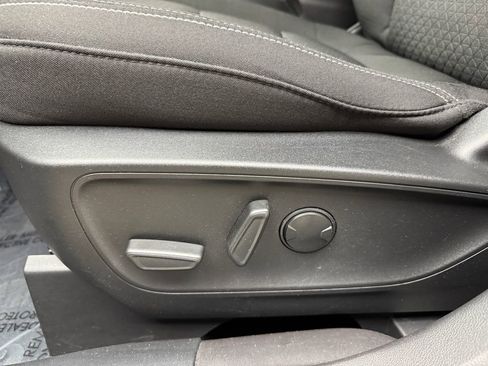 Certified 2023 Ford Escape Active AWD/4WD image 11