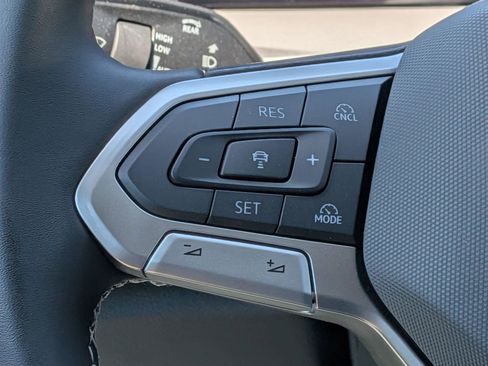 New 2026 Volkswagen Tiguan SE AWD/4WD image 18