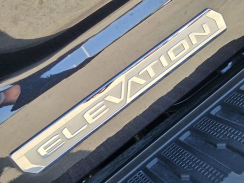Used 2026 GMC Sierra 1500 Elevation w/ Elevation Select Package AWD/4WD image 11
