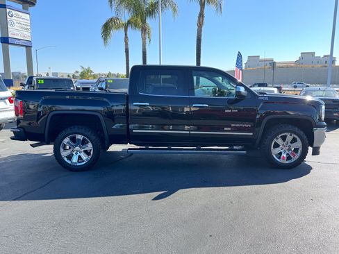 Used 2018 GMC Sierra 1500 SLT AWD/4WD image 17