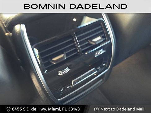Used 2023 BMW X7 M60i w/ Executive Package image 18