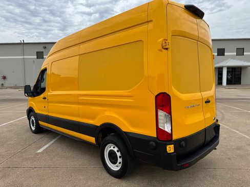 Used 2023 Ford Transit 250 148 High Roof w/ Load Area Protection Package RWD image 7