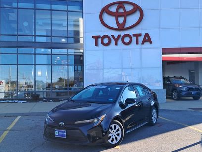 Used 2025 Toyota Corolla LE