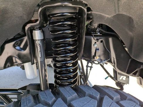 Used 2025 Ford F250 XLT image 13