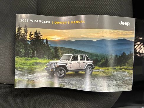 Used 2023 Jeep Wrangler Altitude image 25