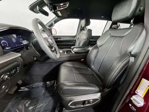 Used 2022 Jeep Wagoneer Series II image 22