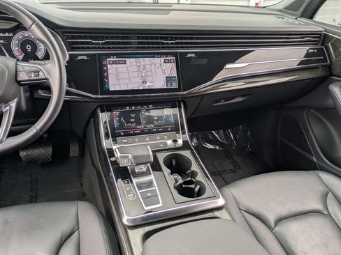 Used 2023 Audi Q7 2.0T Premium Plus w/ Premium Plus Package AWD/4WD image 9