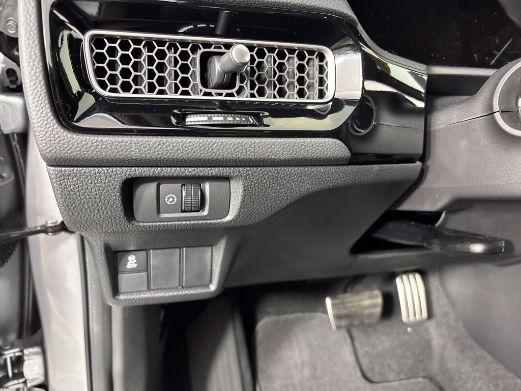Used 2026 Honda Civic Sport image 30