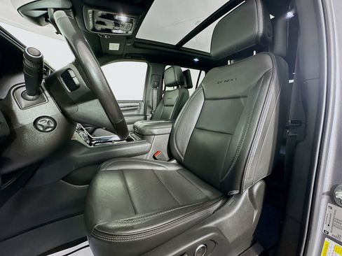 Used 2021 GMC Yukon Denali w/ Denali Premium Package AWD/4WD image 22