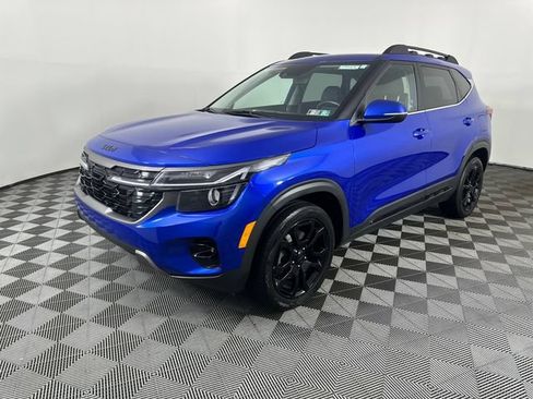 Used 2025 Kia Seltos X-Line AWD/4WD image 23