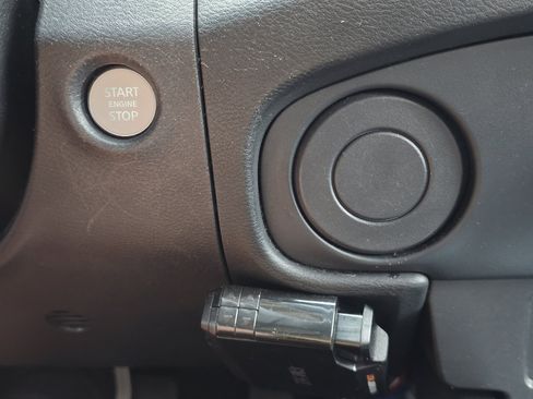 Used 2022 Nissan Frontier SV RWD image 23