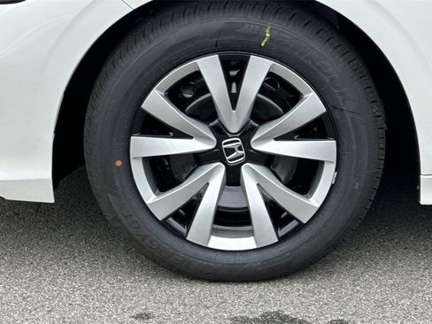 Used 2026 Honda Civic LX image 30