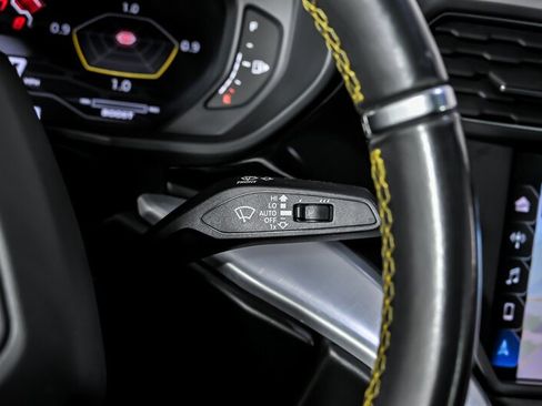 Used 2019 Lamborghini Urus AWD/4WD image 29