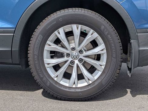 Used 2018 Volkswagen Tiguan S AWD/4WD image 13
