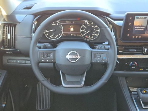 New 2026 Nissan Pathfinder SV AWD/4WD image 15