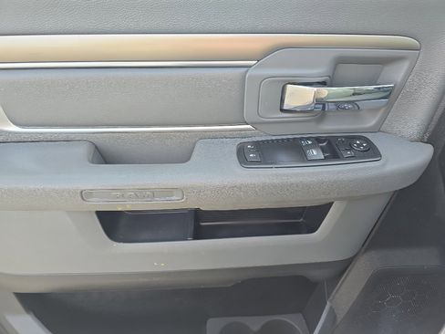 Used 2016 RAM 3500 Tradesman w/ Power Accessory Group image 20