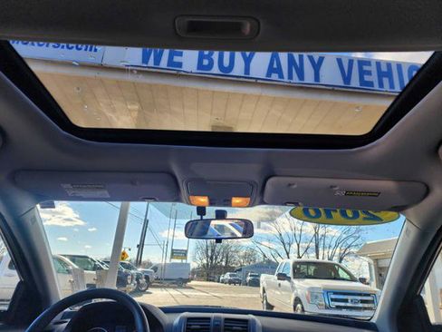 Used 2010 Honda CR-V EX image 21