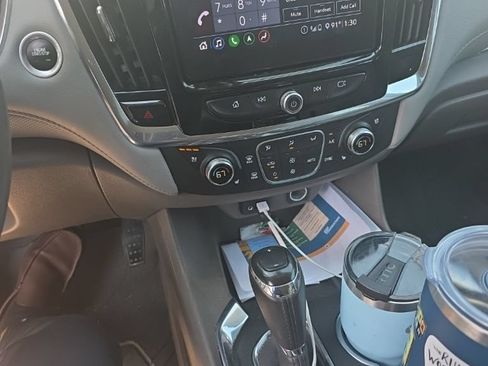 Used 2020 Chevrolet Traverse Premier AWD/4WD image 4