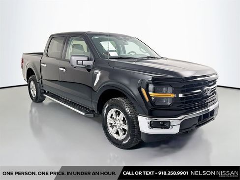 Used 2024 Ford F150 XLT AWD/4WD image 3