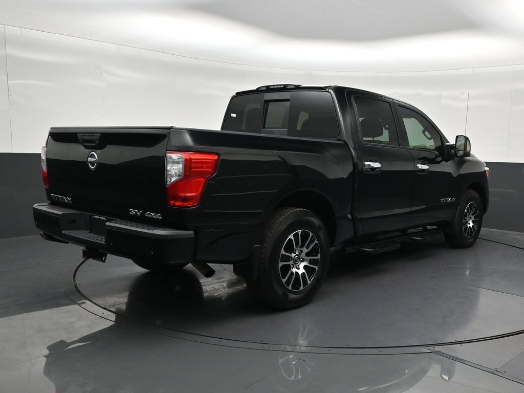 Used 2021 Nissan Titan SV w/ SV Convenience Package AWD/4WD image 5