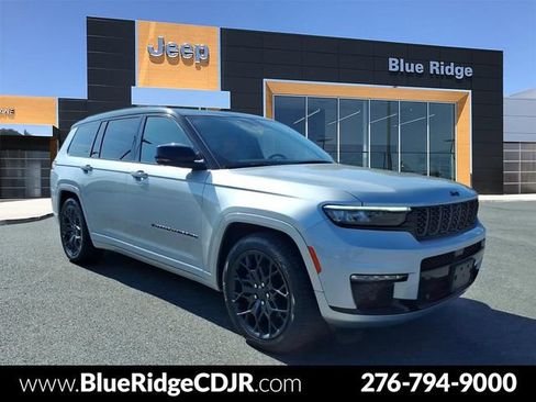 Used 2023 Jeep Grand Cherokee L Summit AWD/4WD image 1