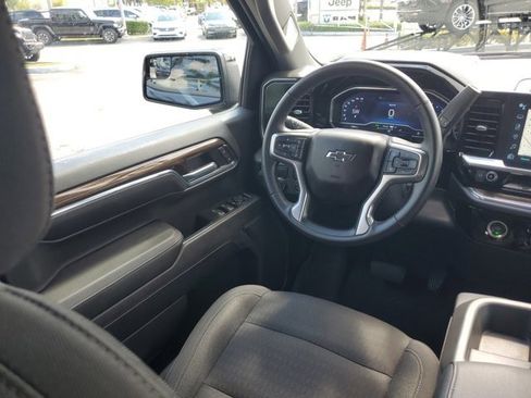 Used 2023 Chevrolet Silverado 1500 RST image 14