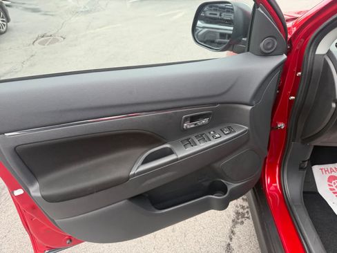 Used 2026 Mitsubishi Outlander Sport ES AWD/4WD image 12