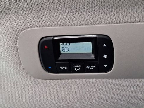 Used 2025 Honda Odyssey EX-L image 13