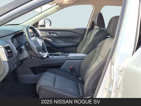 Certified 2025 Nissan Rogue SV FWD image 14