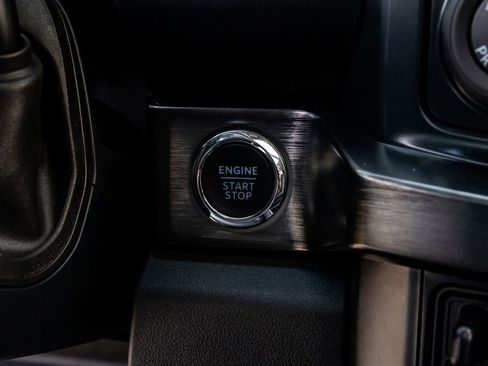 Used 2024 Ford F350 Lariat w/ Lariat Ultimate Package image 23