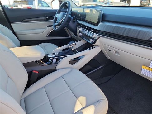 New 2025 Kia Telluride EX image 16