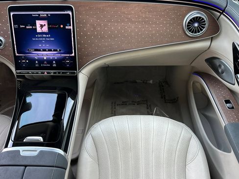 Used 2023 Mercedes-Benz EQS 450+ SUV image 30