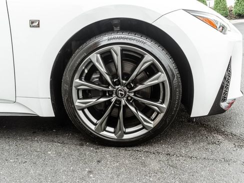 Used 2022 Lexus IS 300 F Sport AWD/4WD image 5