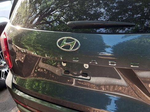 Used 2025 Hyundai Palisade SEL FWD image 9