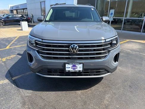 New 2026 Volkswagen Atlas SE AWD/4WD image 2