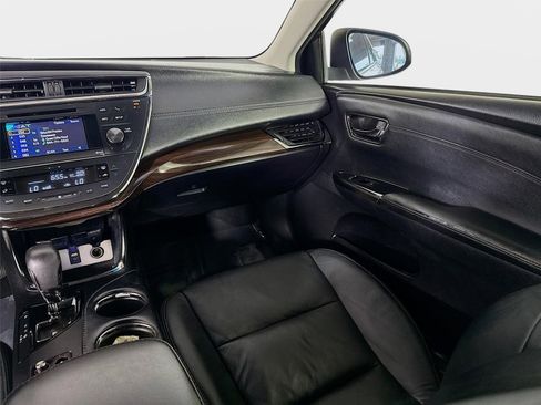 Used 2014 Toyota Avalon XLE Touring FWD image 24