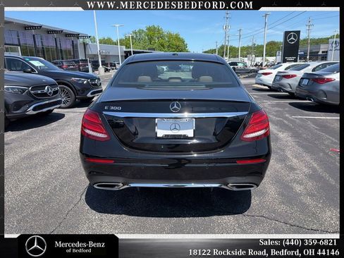 Used 2017 Mercedes-Benz E 300 image 5