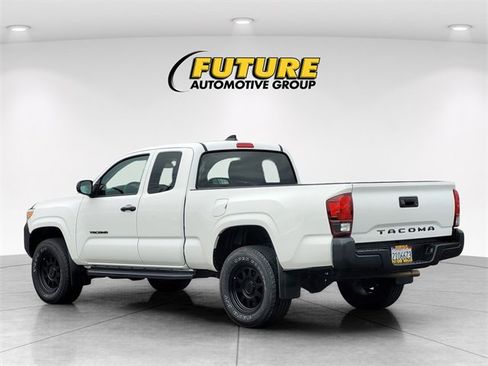 Used 2023 Toyota Tacoma 2WD Access Cab image 7