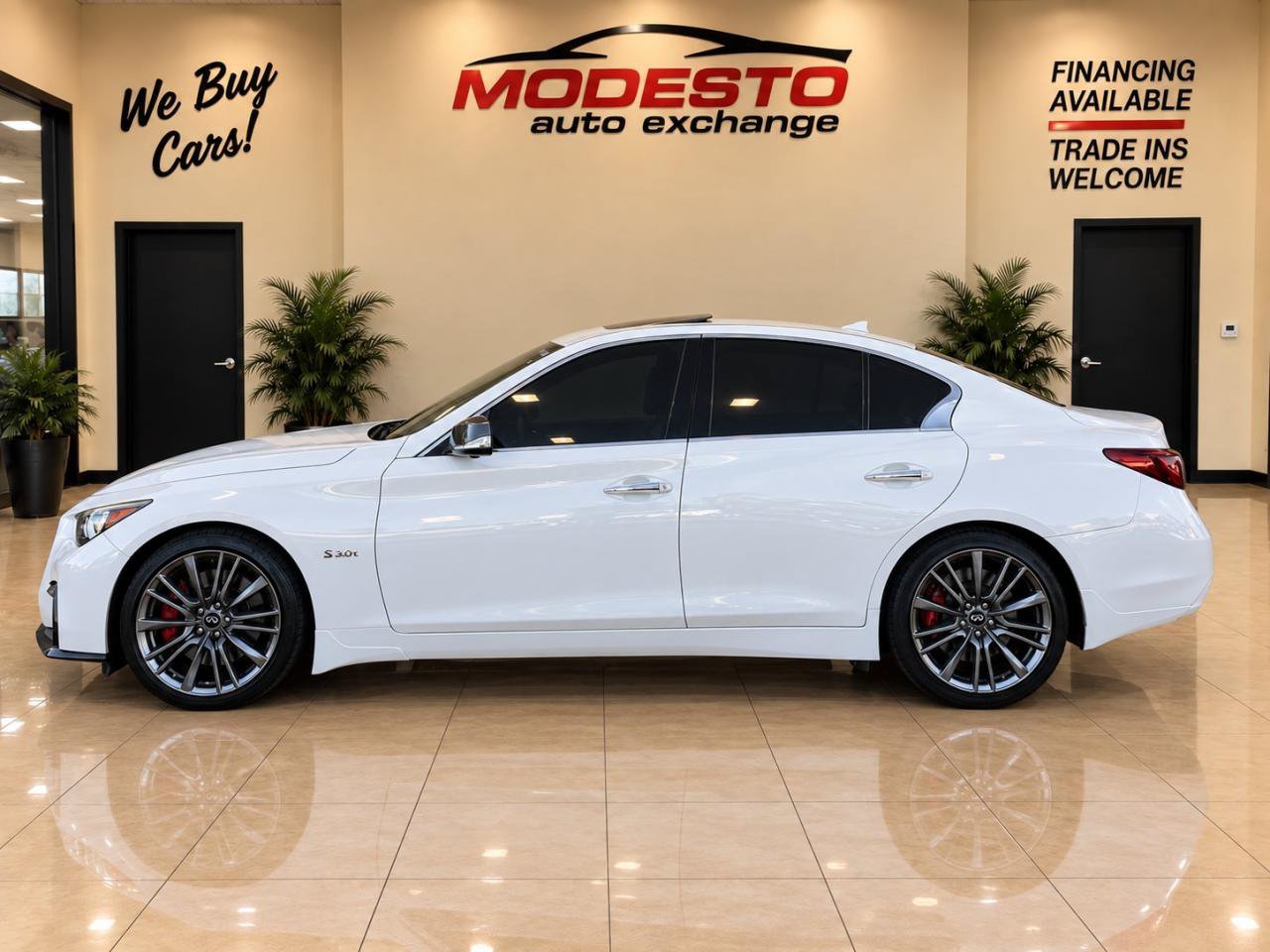 Used 2018 INFINITI Q50 Red Sport 400 w/ Sensory Package (Sport) RWD image 6