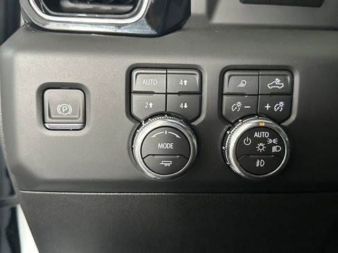 New 2026 GMC Sierra 3500 Denali Ultimate image 20