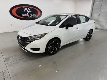 New 2025 Nissan Versa SR w/ Trunk Package