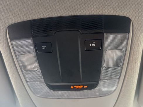 Used 2023 Kia Seltos LX image 29