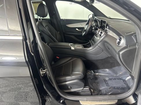 Certified 2022 Mercedes-Benz GLC 300 image 14